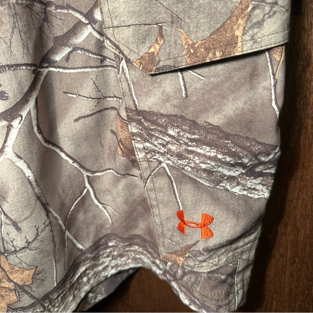 Under Armour Men's Cargo Shorts - Camouflage Realtree Xtra - Picture 2 of 5